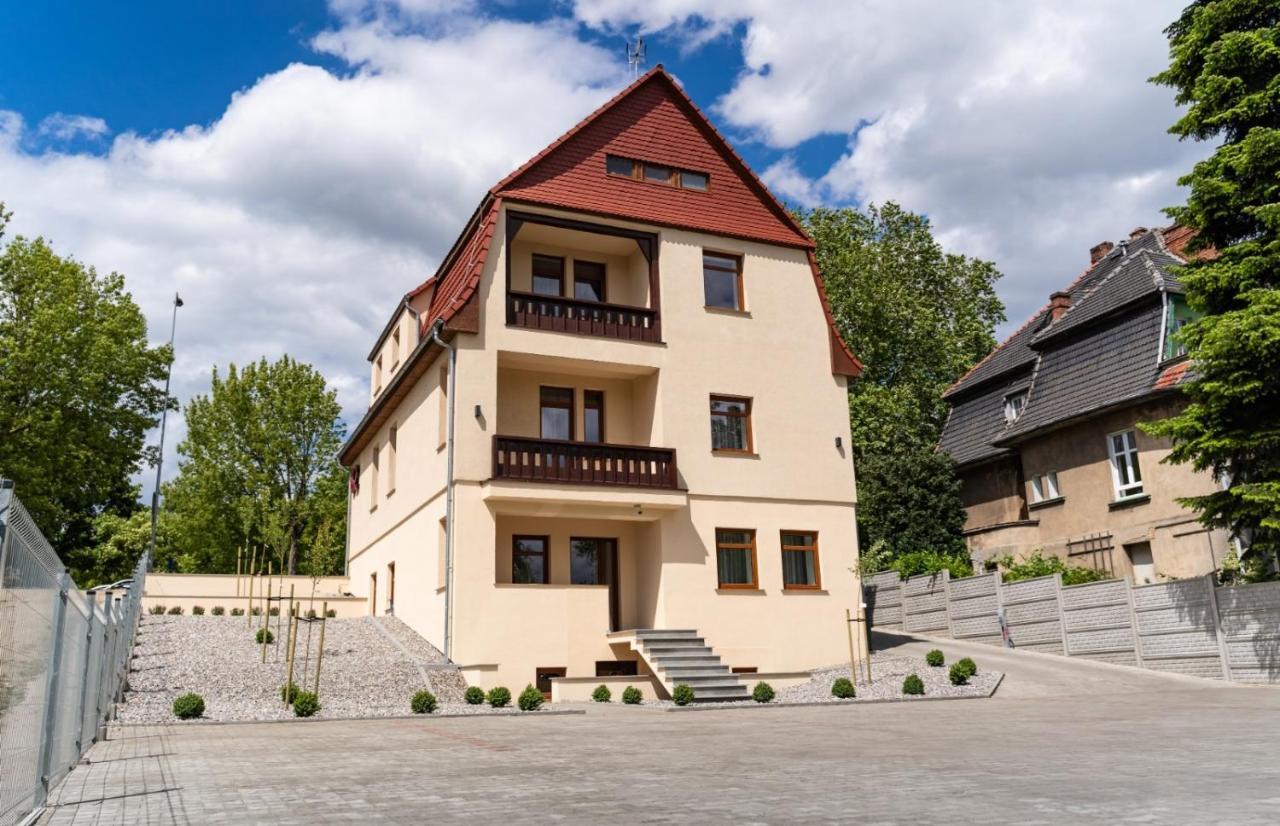 Apartamenty, Boutique Rooms Villa 82, Miejsce Prkingowe Gorzów Wielkopolski Exterior foto